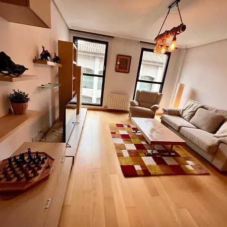 Apartamento Piso Cordon Corazon De Parking Incluido